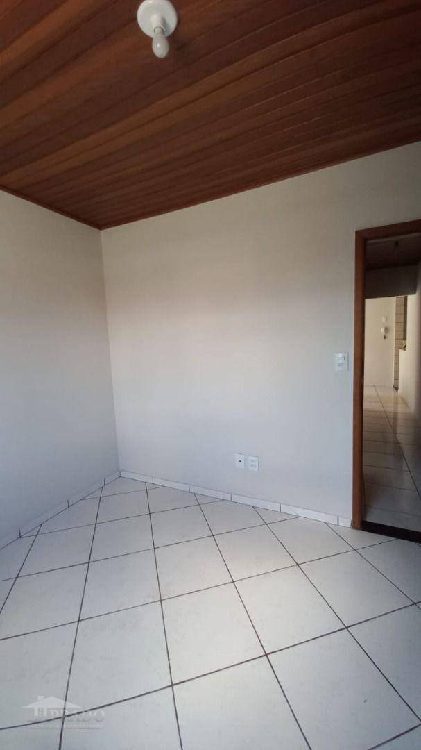 Casa à venda com 3 quartos, 140m² - Foto 8