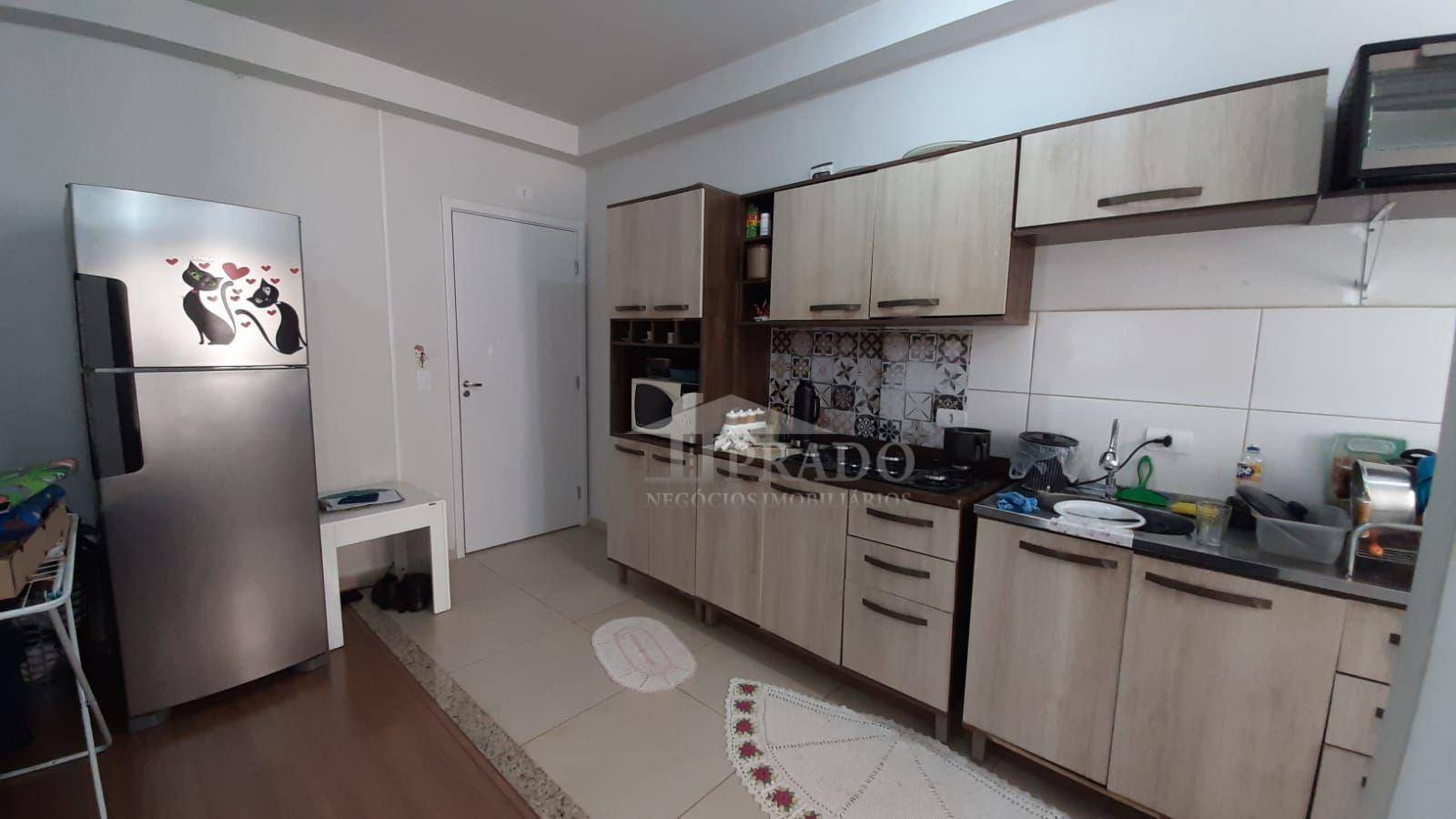 Apartamento à venda com 2 quartos, 45m² - Foto 4