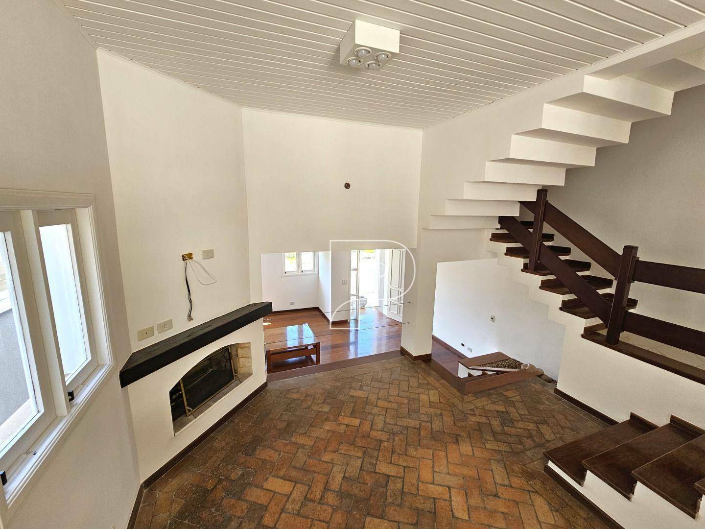 Casa de Condomínio à venda e aluguel com 4 quartos, 244m² - Foto 5