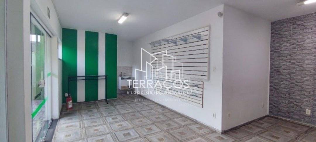 Casa à venda com 2 quartos, 350m² - Foto 7