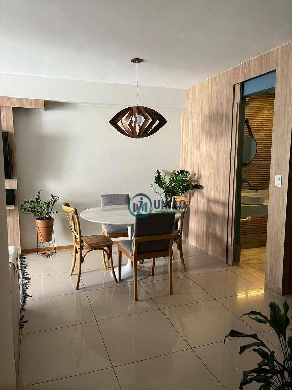 Apartamento à venda com 3 quartos, 105m² - Foto 8