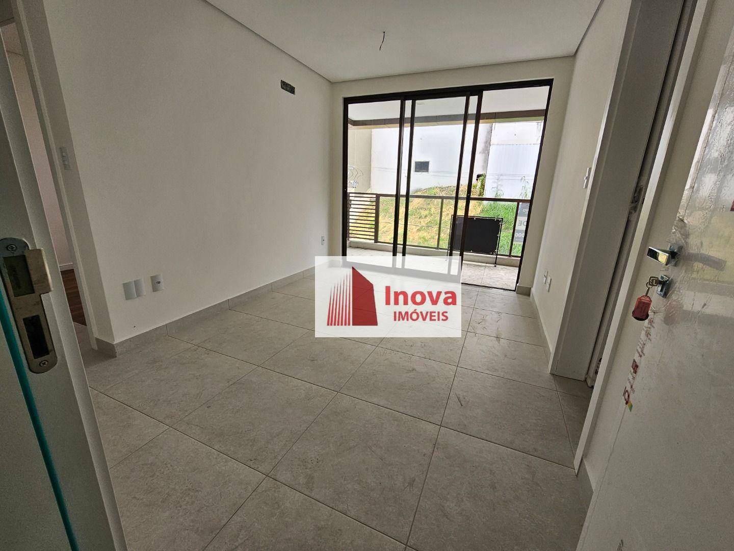 Apartamento à venda com 2 quartos, 80m² - Foto 5