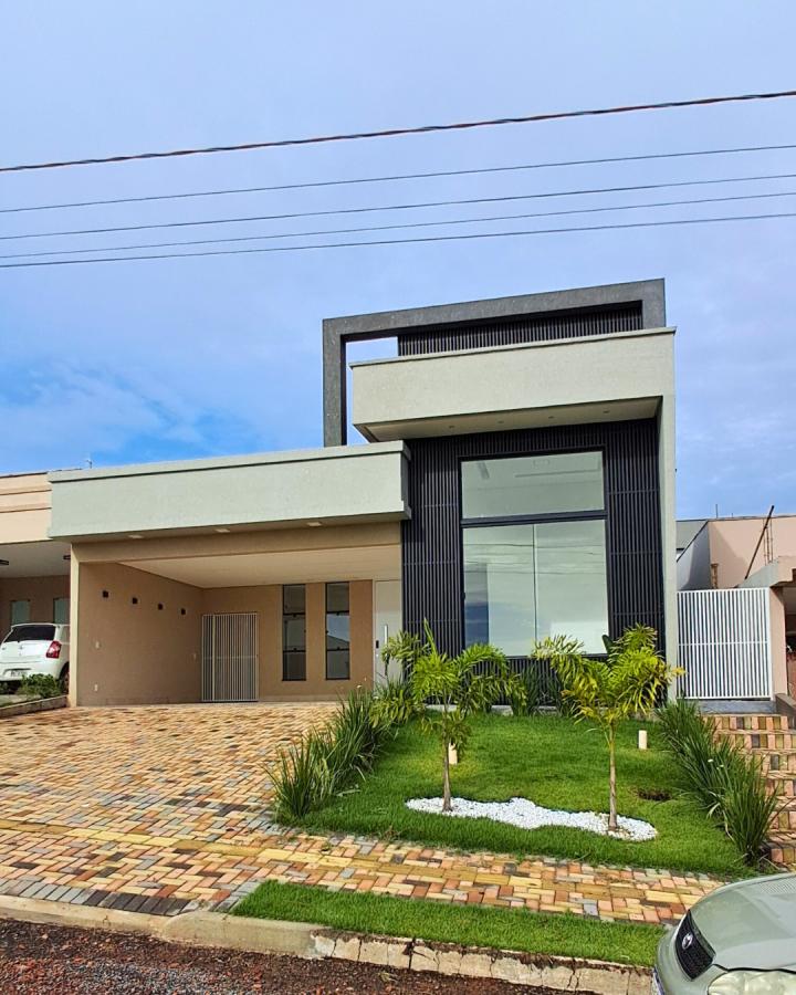 Casa de Condomínio à venda com 3 quartos, 360m² - Foto 2