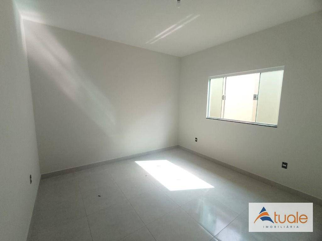 Casa para alugar com 2 quartos, 80m² - Foto 12