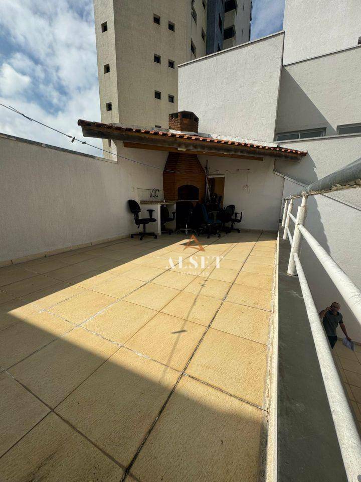 Sobrado à venda com 4 quartos, 300m² - Foto 15