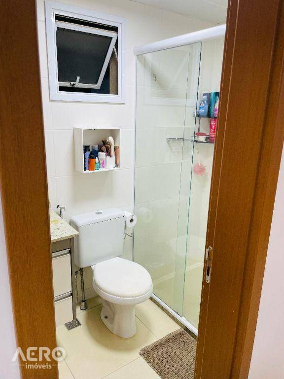Apartamento à venda com 3 quartos, 70m² - Foto 10