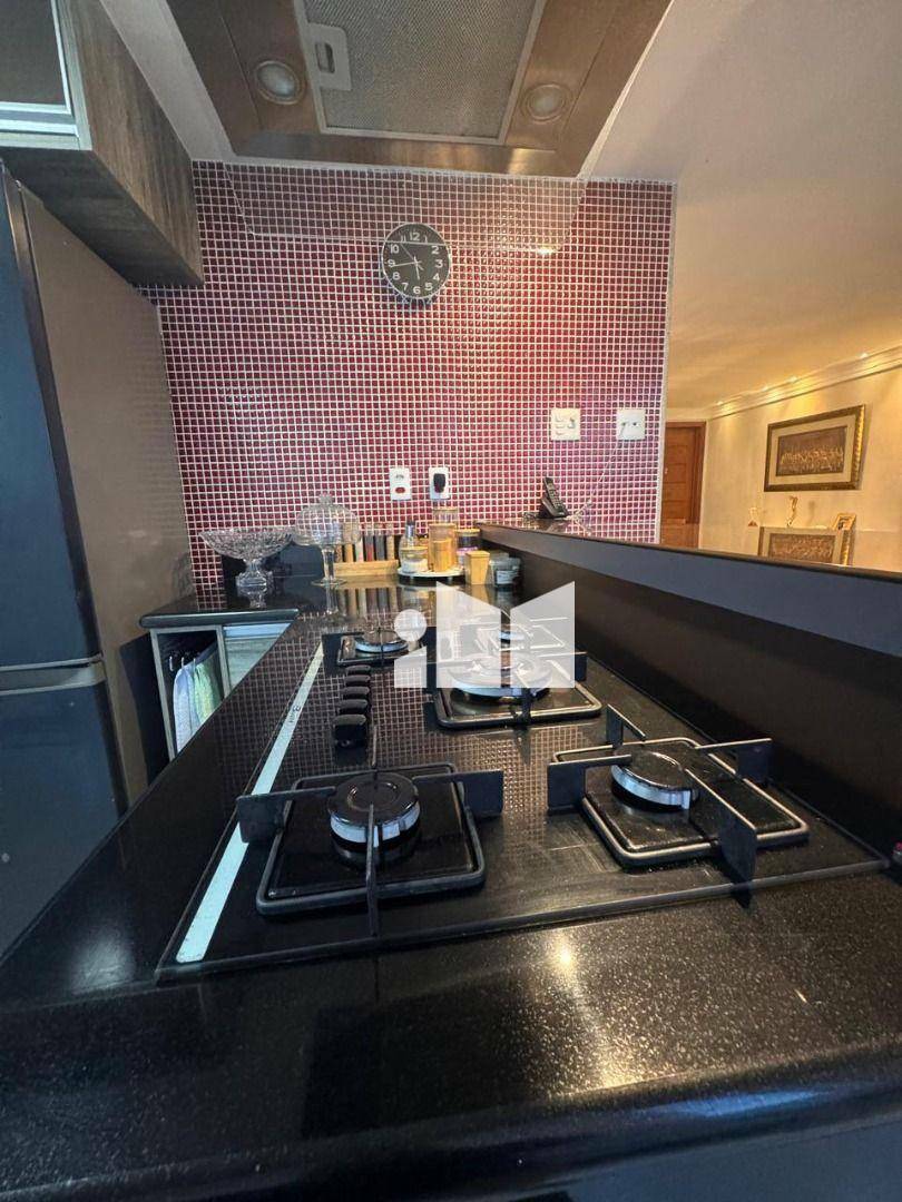 Cobertura à venda com 4 quartos, 220m² - Foto 35