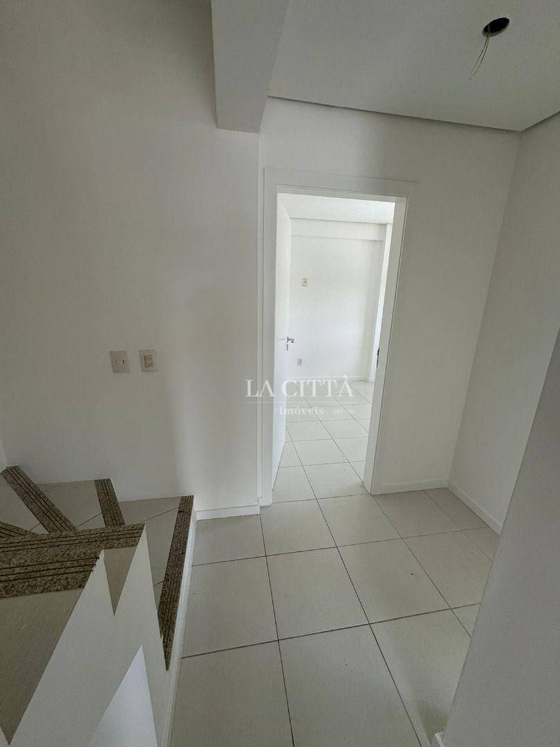 Apartamento à venda com 4 quartos, 237m² - Foto 13