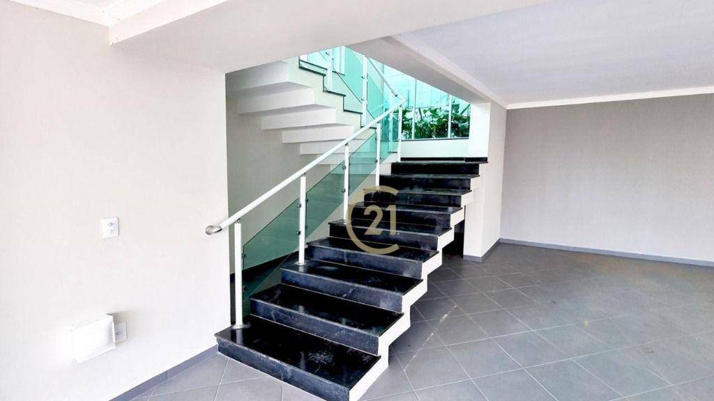 Casa de Condomínio à venda com 3 quartos, 600m² - Foto 18