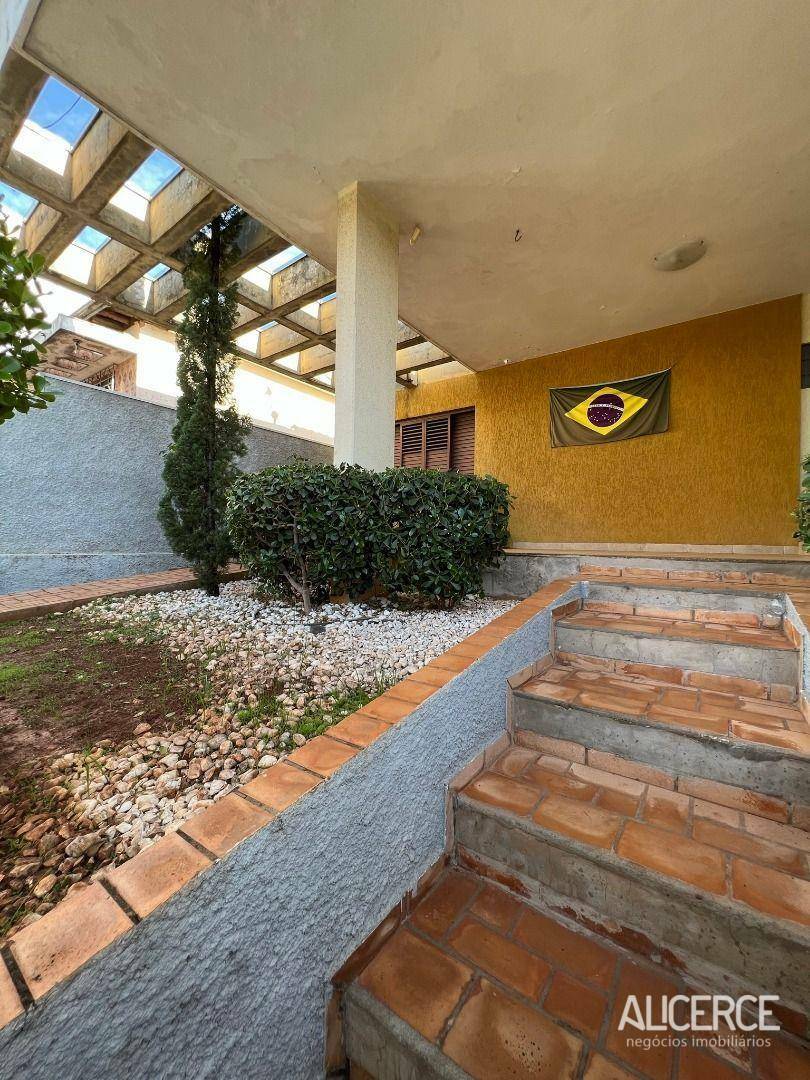 Casa à venda com 3 quartos, 264m² - Foto 34