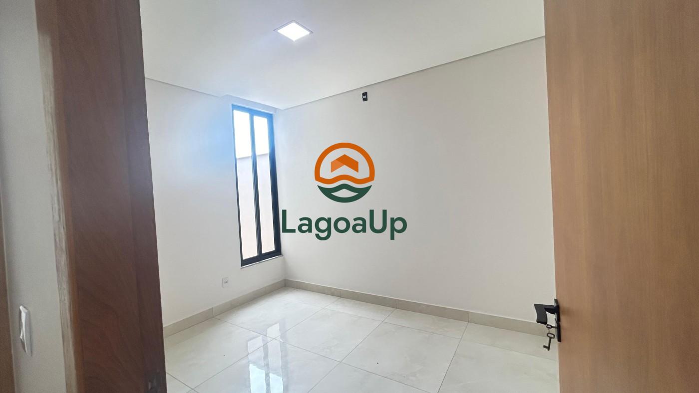 Casa à venda com 4 quartos, 132m² - Foto 11