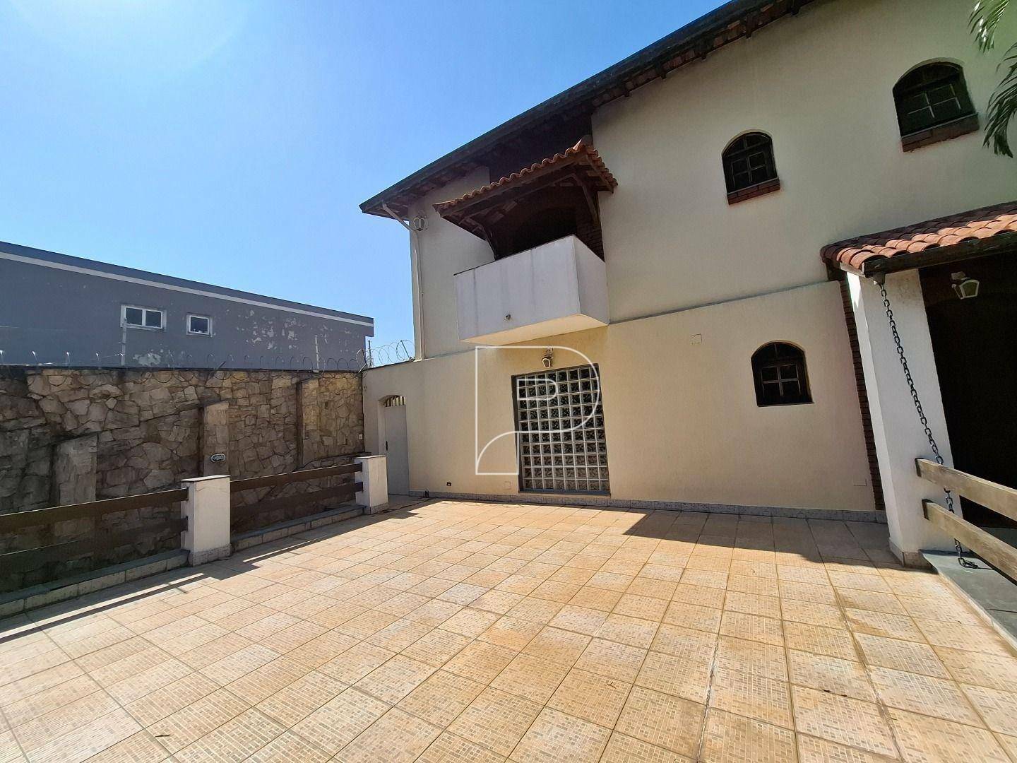 Casa de Condomínio à venda com 5 quartos, 397m² - Foto 2