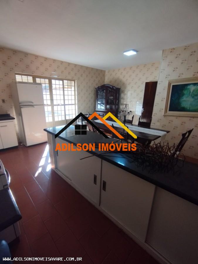 Casa à venda com 2 quartos, 290m² - Foto 3