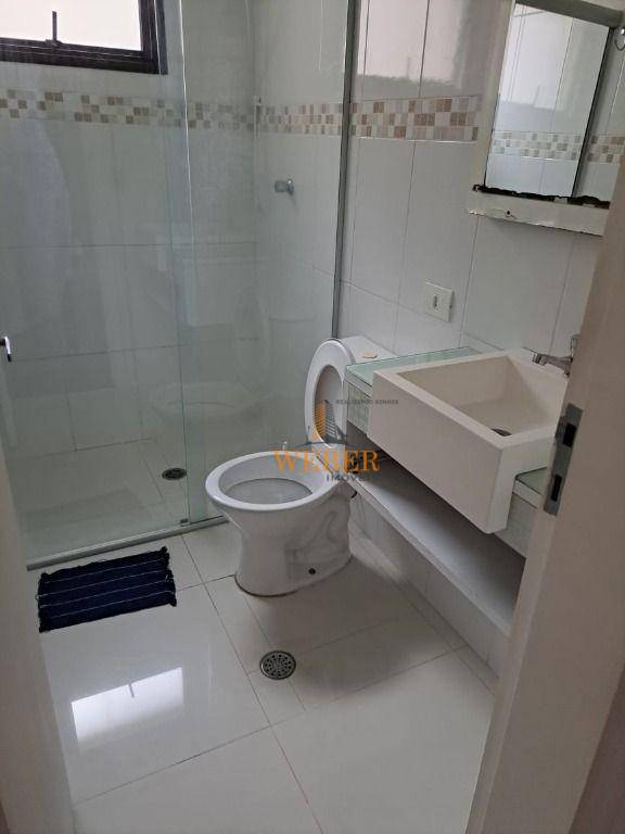 Apartamento para alugar com 2 quartos, 72m² - Foto 33