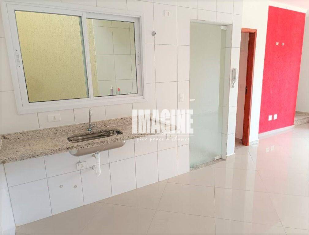 Sobrado à venda com 2 quartos, 112m² - Foto 2