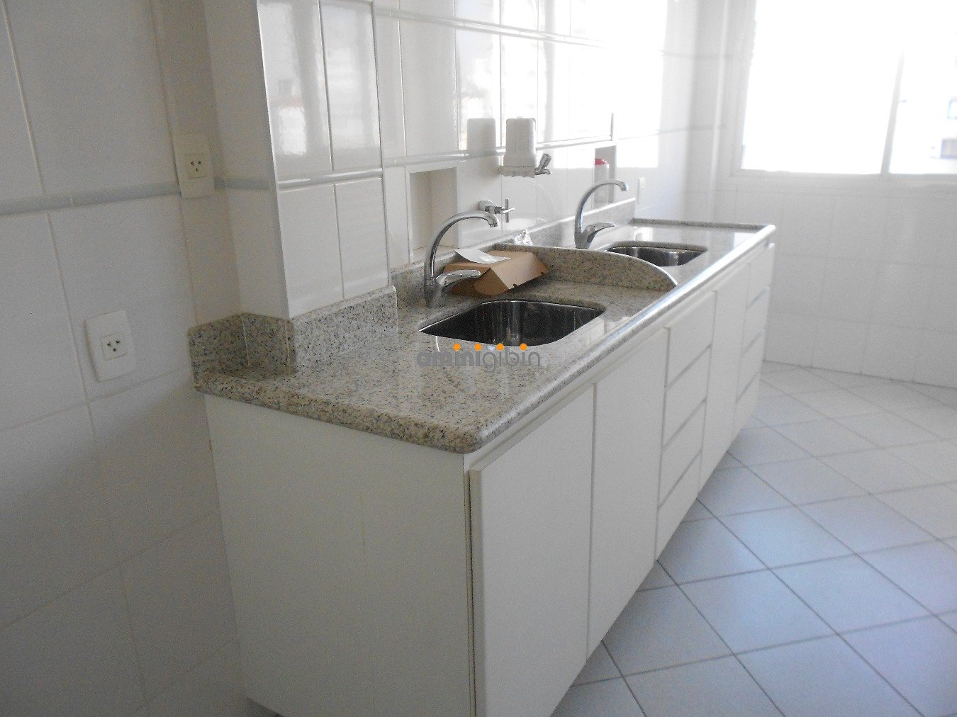 Apartamento à venda com 3 quartos, 175m² - Foto 7