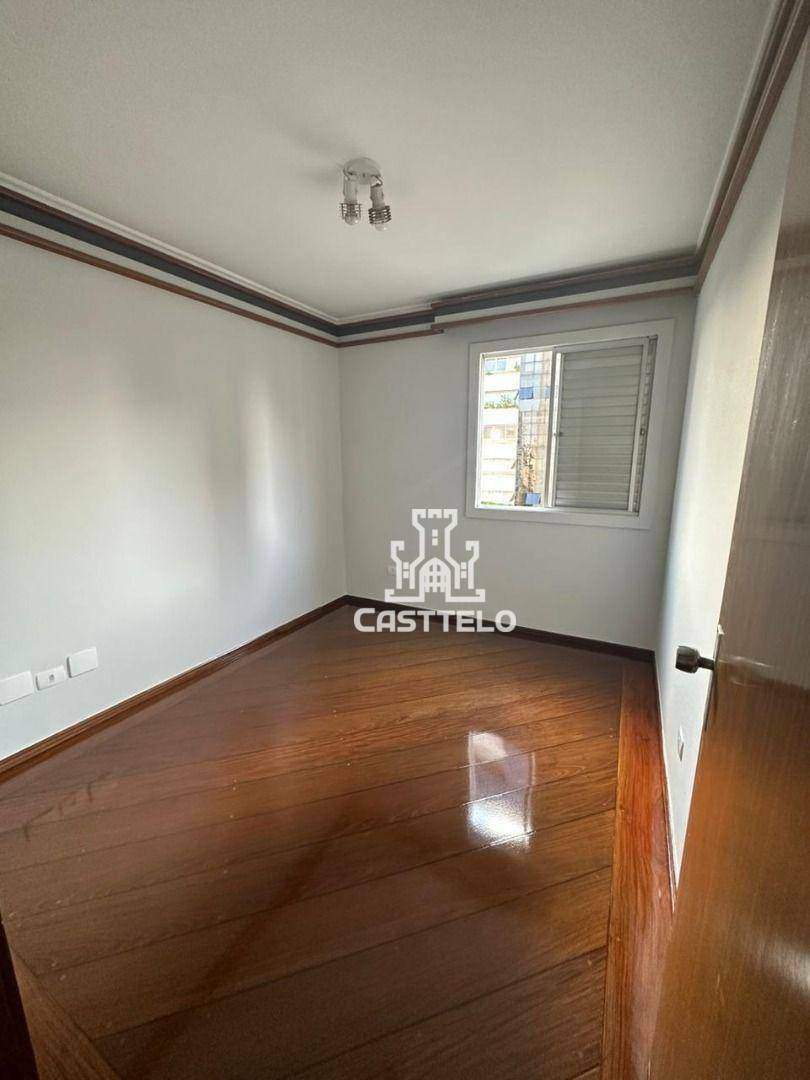 Apartamento à venda com 3 quartos, 140m² - Foto 11