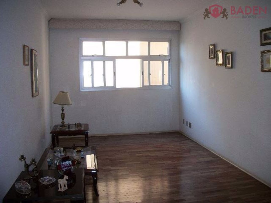 Apartamento à venda com 3 quartos, 97m² - Foto 1