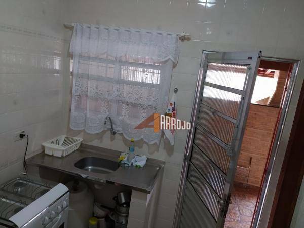 Casa à venda com 3 quartos, 250m² - Foto 23