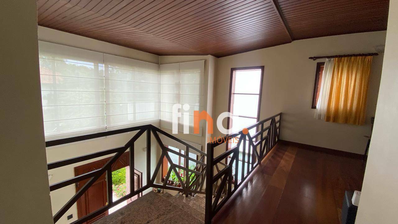 Casa à venda com 4 quartos, 540m² - Foto 58