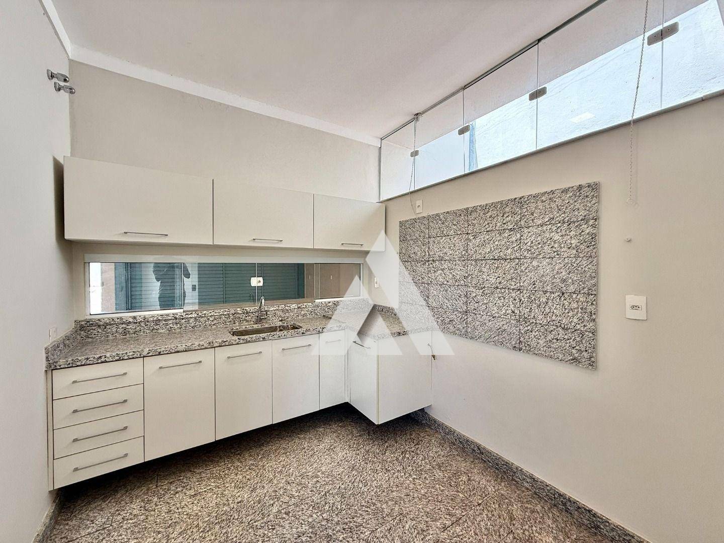 Casa à venda com 3 quartos, 155m² - Foto 7
