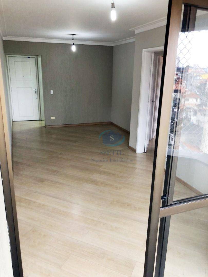 Apartamento à venda com 2 quartos, 67m² - Foto 22