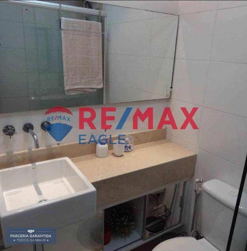 Apartamento à venda com 2 quartos, 77m² - Foto 11