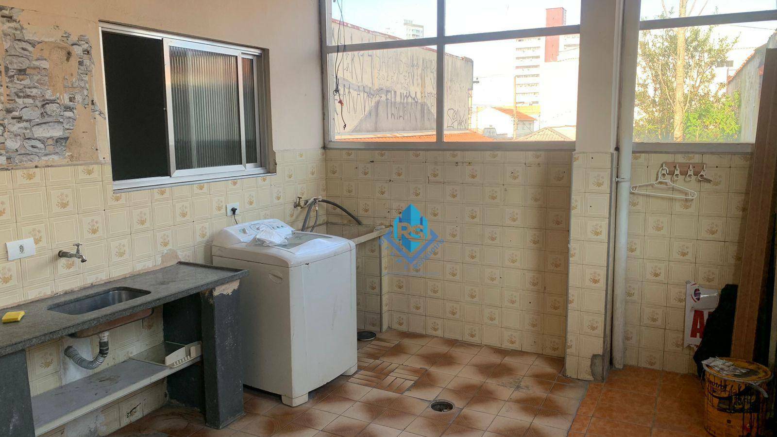 Apartamento para alugar com 3 quartos, 140m² - Foto 10