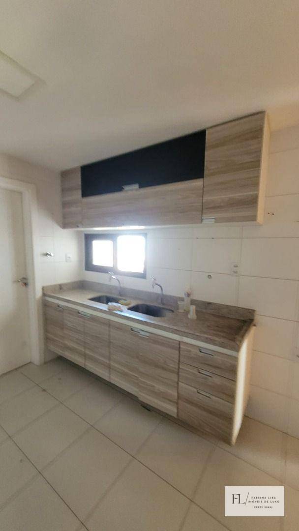 Apartamento à venda com 4 quartos, 174m² - Foto 4