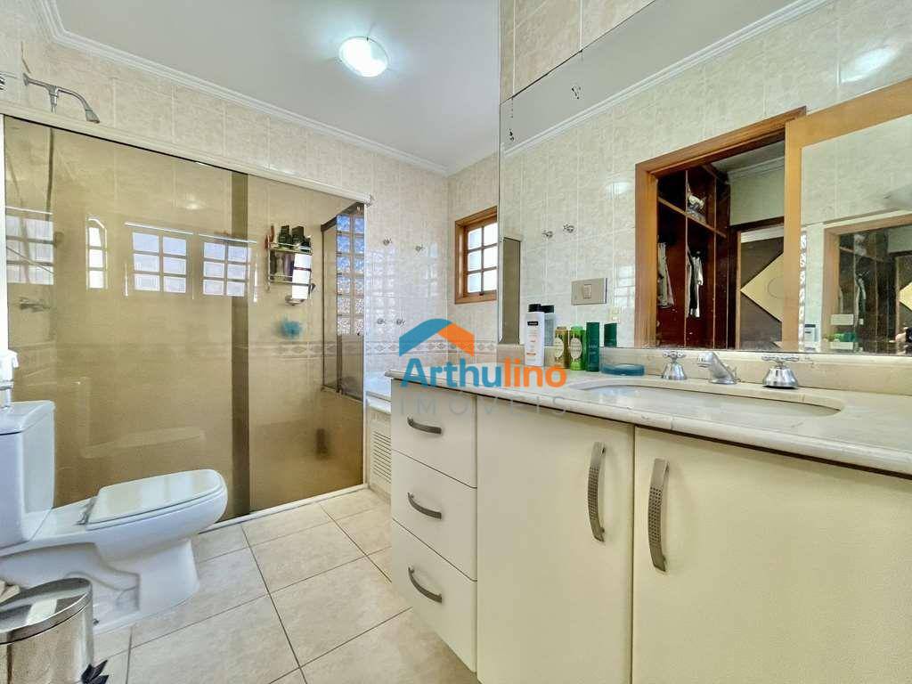 Casa de Condomínio à venda com 3 quartos, 318m² - Foto 20