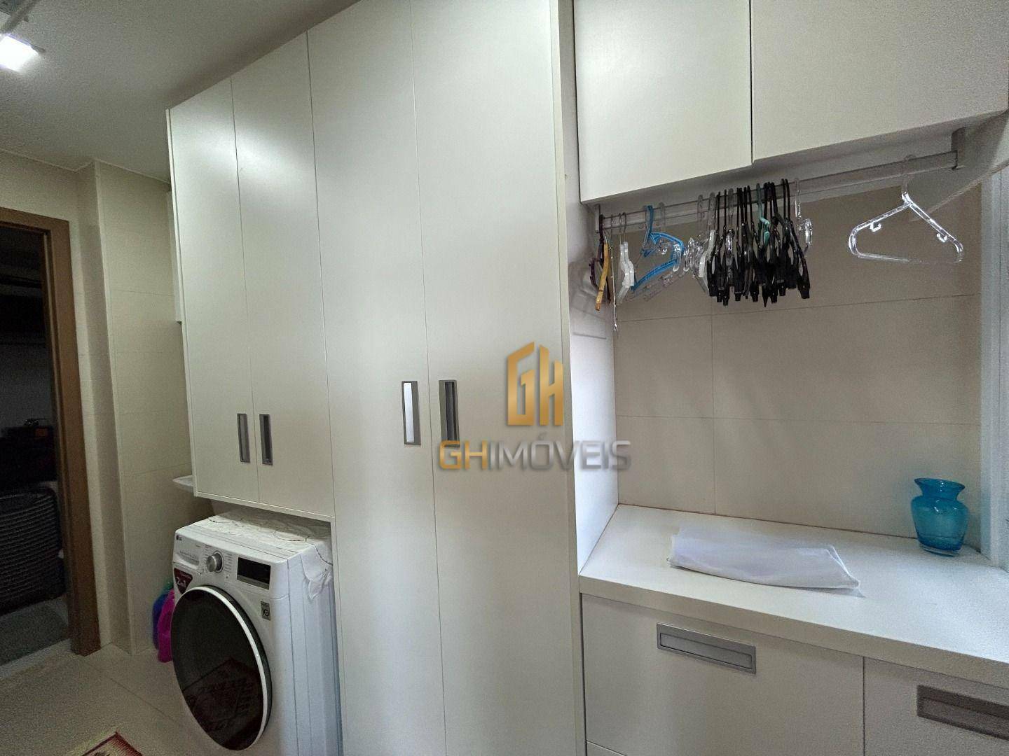 Apartamento à venda com 3 quartos, 153m² - Foto 60