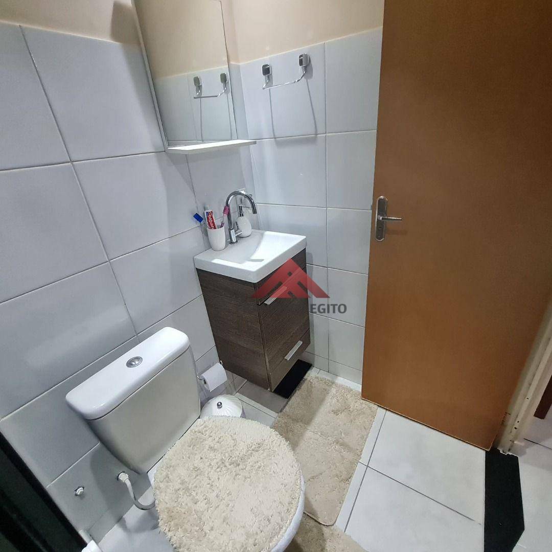 Apartamento à venda com 2 quartos, 60m² - Foto 7