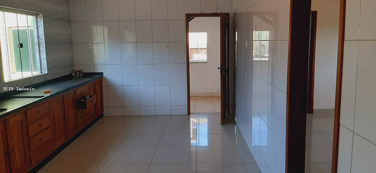 Casa à venda com 4 quartos, 302m² - Foto 10