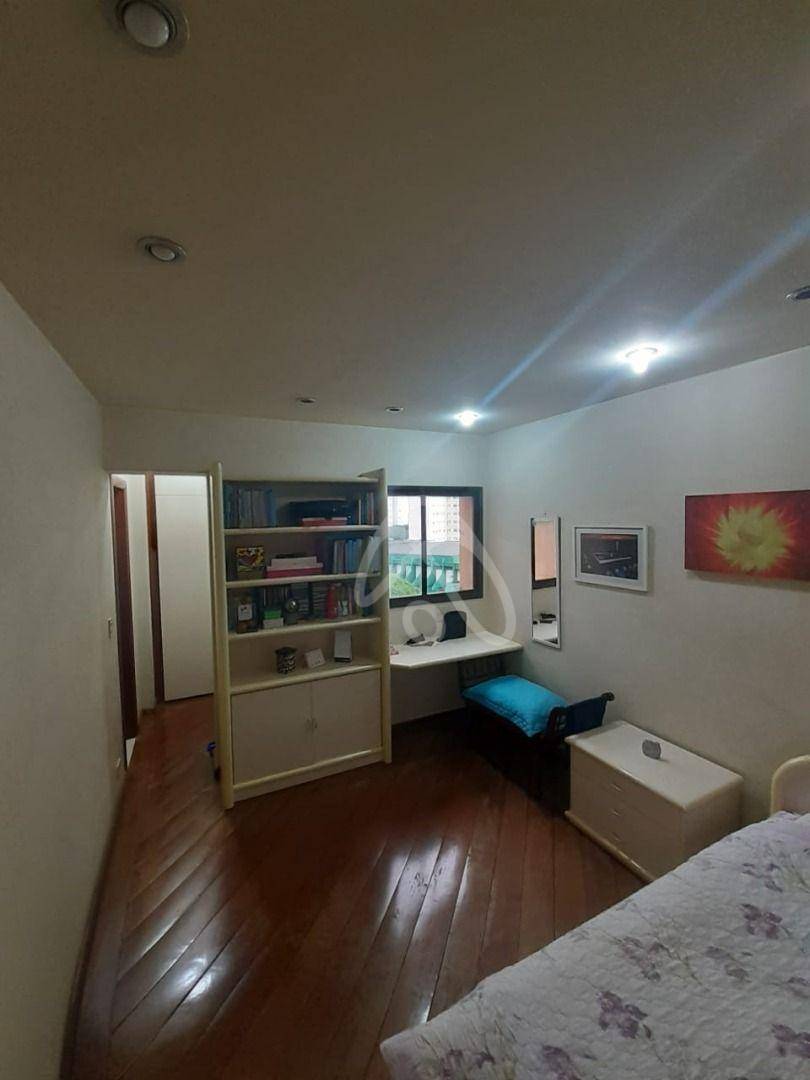 Apartamento à venda com 3 quartos, 280m² - Foto 9