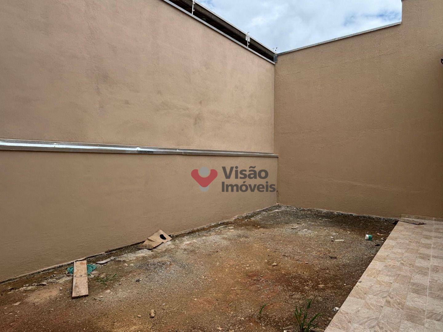 Casa à venda com 3 quartos, 200M2 - Foto 27