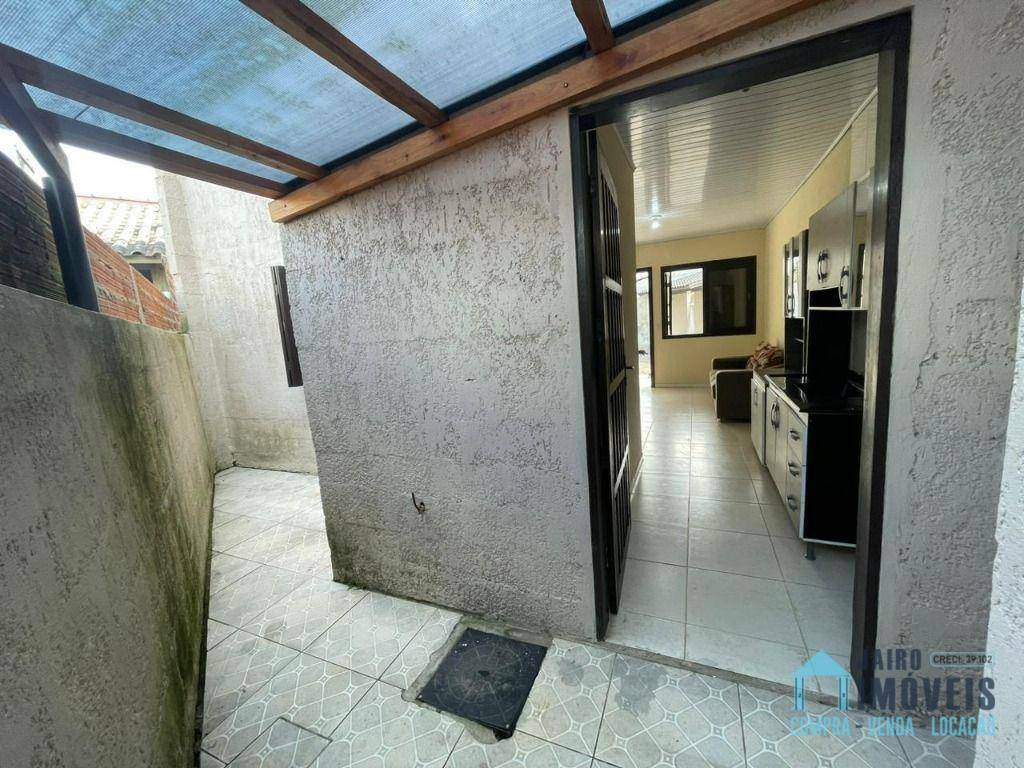 Casa à venda com 2 quartos, 50m² - Foto 9