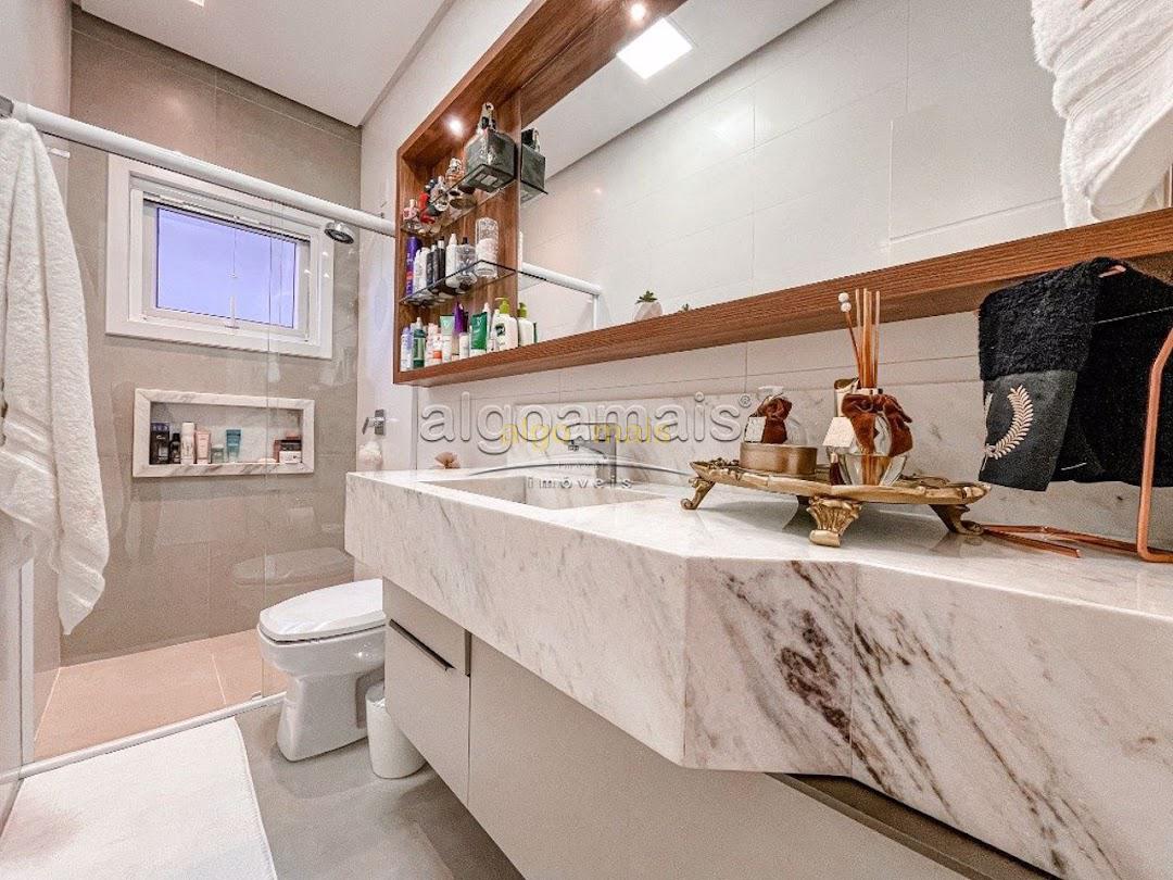Casa à venda com 4 quartos, 187m² - Foto 8