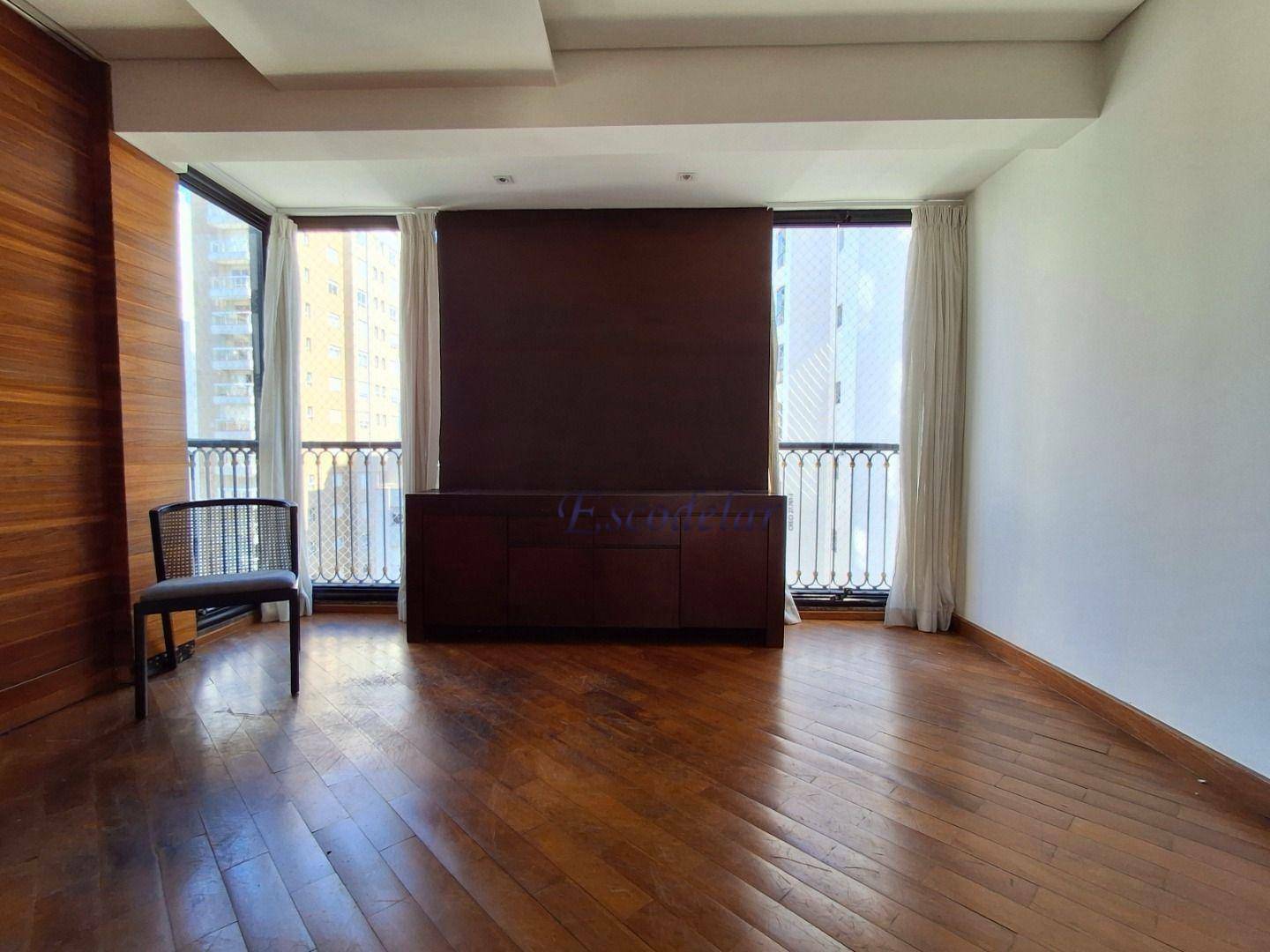 Apartamento à venda com 3 quartos, 245m² - Foto 9