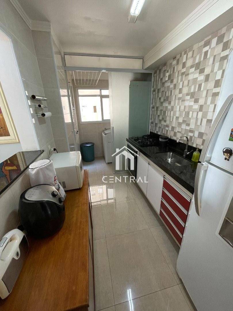 Apartamento à venda com 3 quartos, 72m² - Foto 18