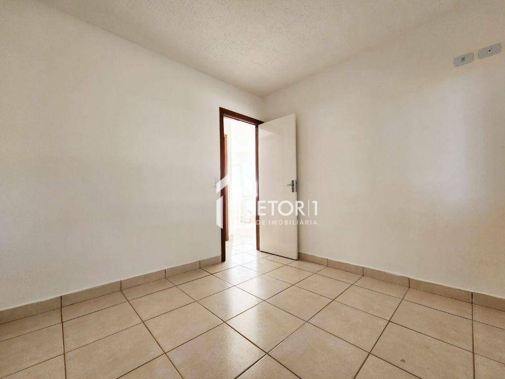 Casa de Condomínio à venda e aluguel com 2 quartos, 50m² - Foto 7