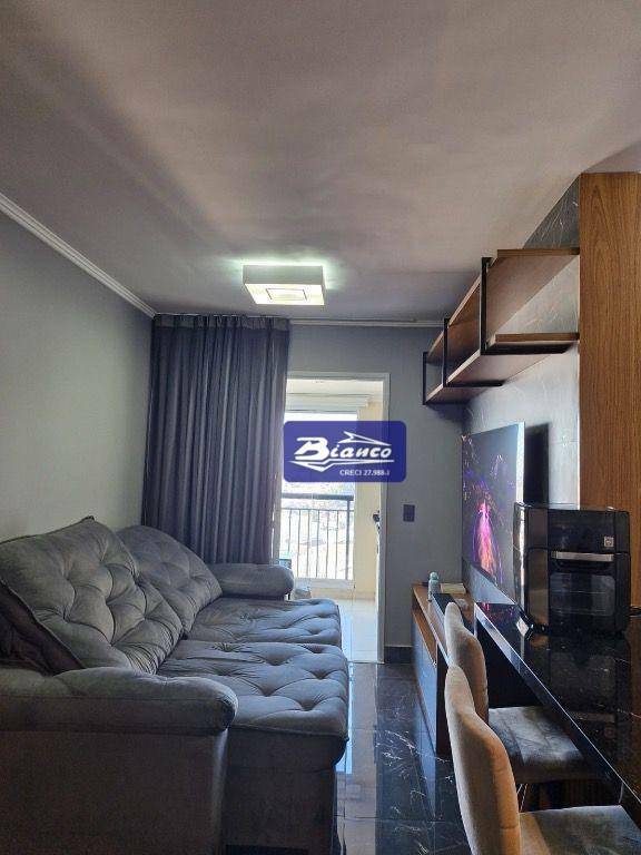 Apartamento à venda com 2 quartos, 68m² - Foto 12