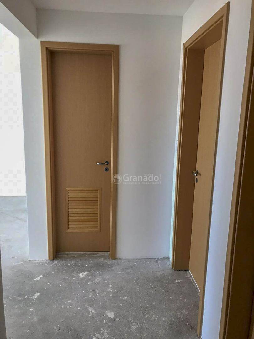 Apartamento à venda com 3 quartos, 114m² - Foto 7