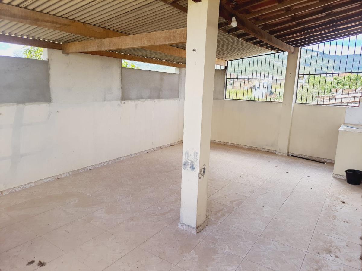 Apartamento para alugar com 2 quartos, 140m² - Foto 12