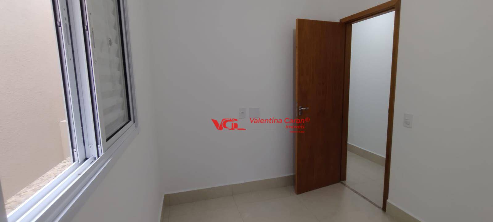 Casa à venda com 2 quartos, 68m² - Foto 11