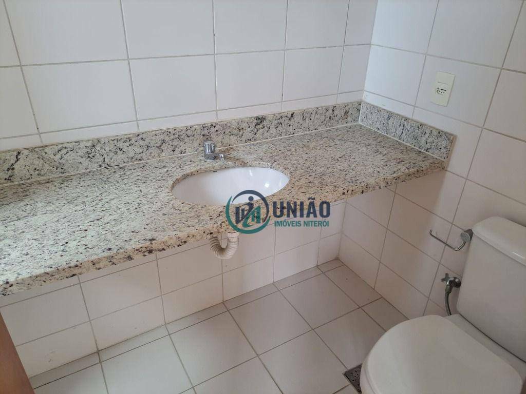 Apartamento à venda com 3 quartos, 83m² - Foto 18