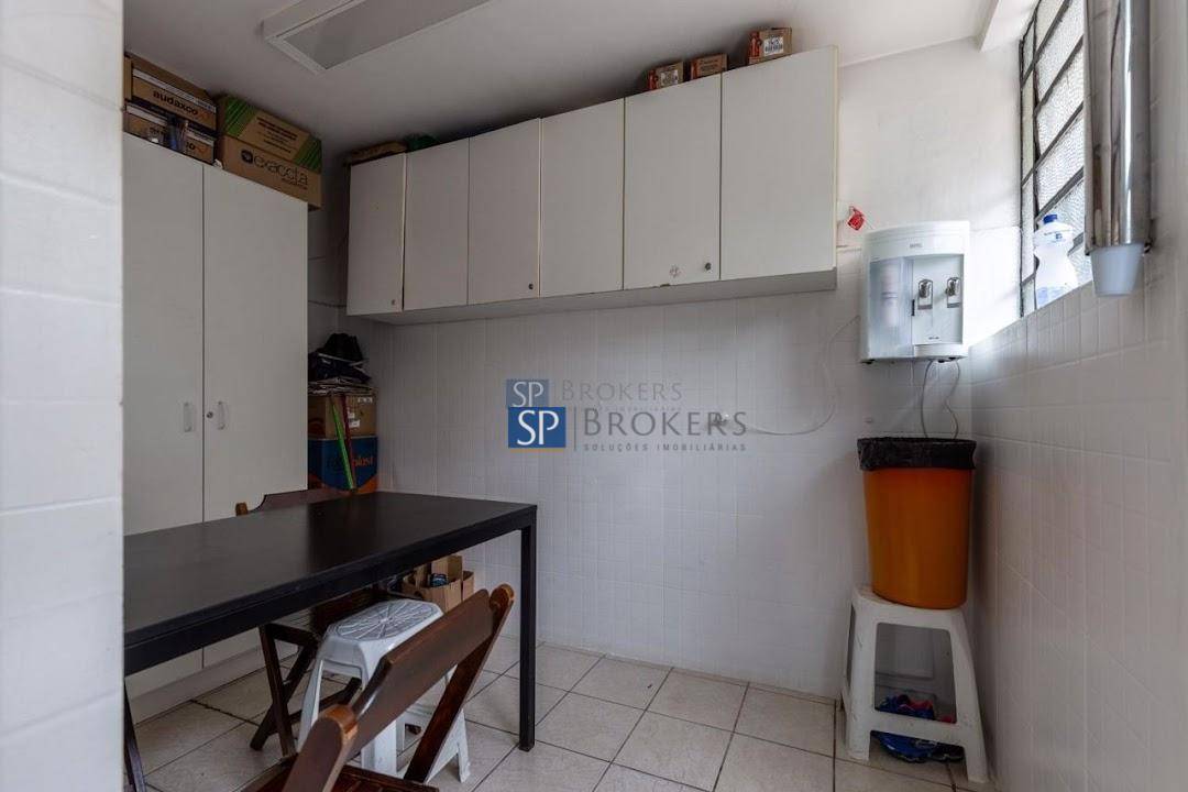 Casa à venda e aluguel com 1 quarto, 434m² - Foto 13