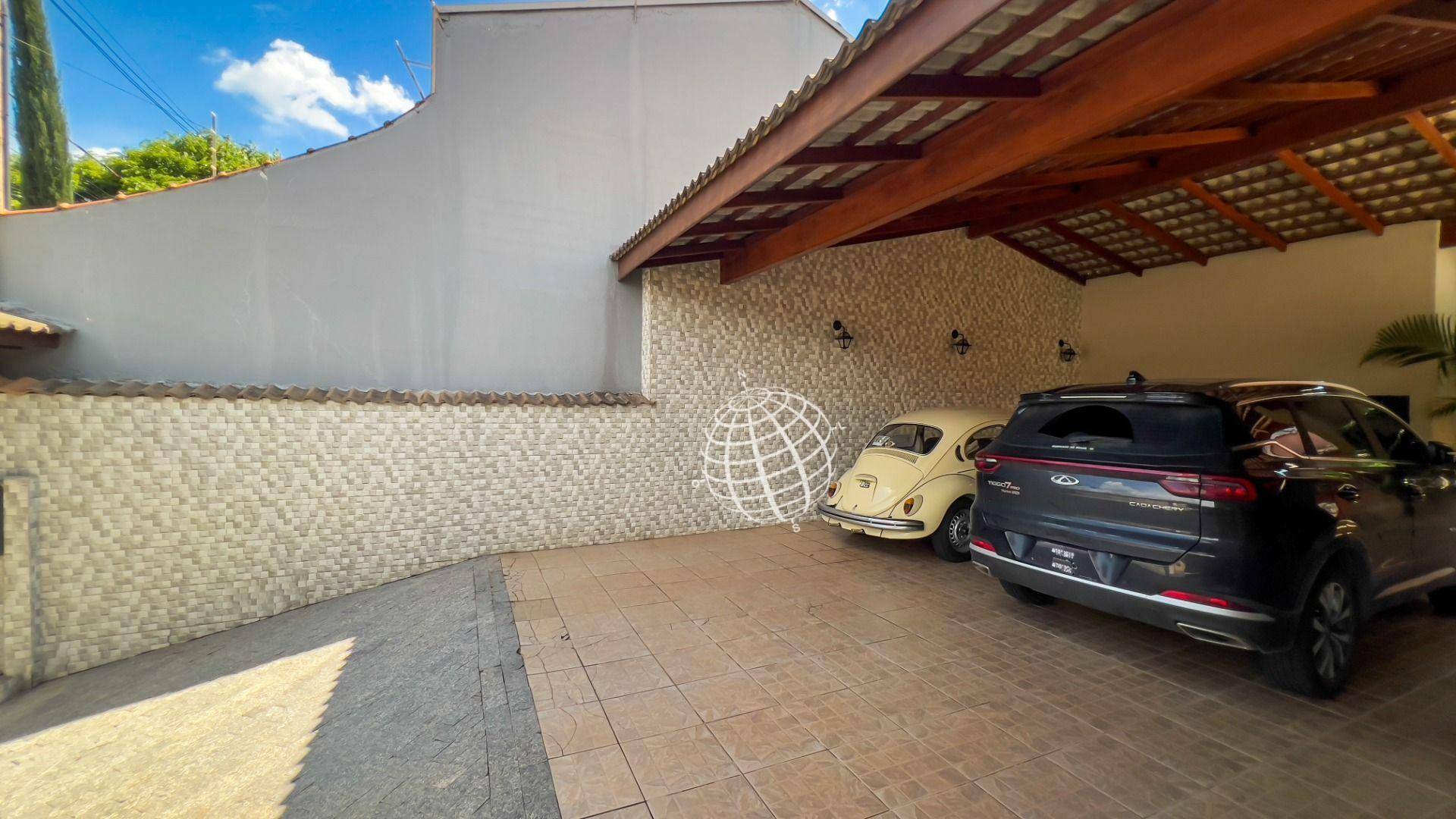 Casa à venda com 3 quartos, 246m² - Foto 26