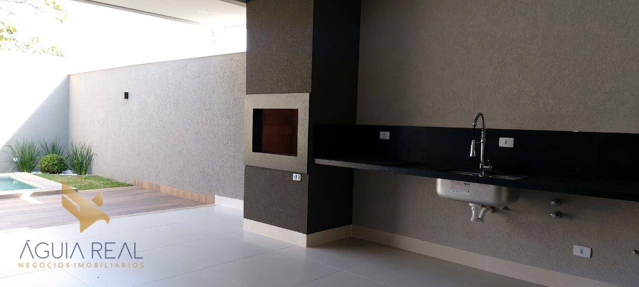 Casa à venda com 3 quartos, 199m² - Foto 17