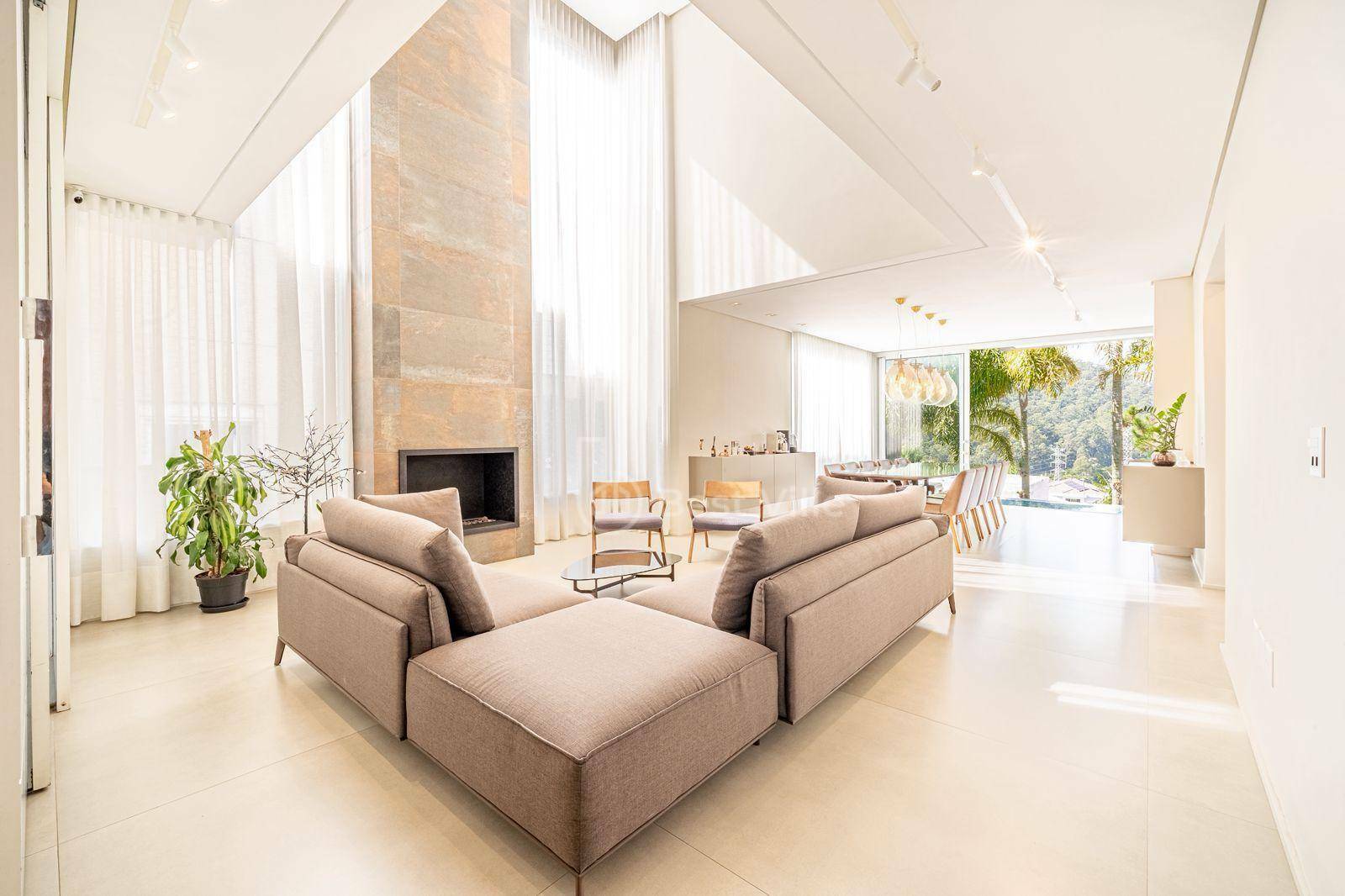Casa de Condomínio à venda com 4 quartos, 485m² - Foto 47