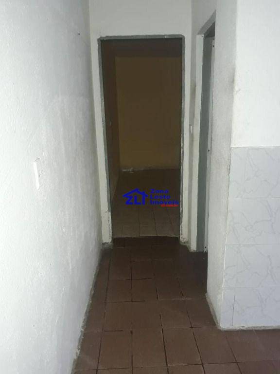 Casa à venda com 2 quartos, 125m² - Foto 21